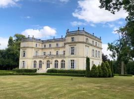 Château du Boulay Morin, cheap hotel in Le Boulay-Morin