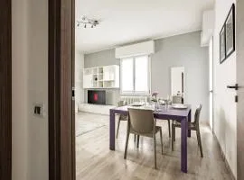 Large Modern Apartment - Como & Bellagio nearby - With parking & balcony