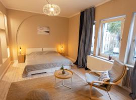 Huge apartment with Sauna and free parking, hotel dicht bij: Galerie Kuhstrasse, Duisburg