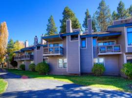 Our Happy Place home, alloggio vicino alla spiaggia a South Lake Tahoe