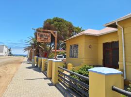 Japie's Yard Wanderer's Inn, cheap hotel in Swakopmund