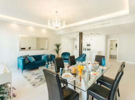 Modern and luxurious -3 Bdr 2Bth- Pastor y Landero