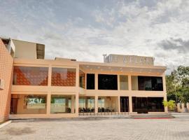 The Galaxy Resort and Spa, hotel v destinaci Kūvattūr