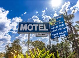 Benaraby Hilltop MotorInn, Motel in Benaraby