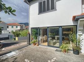 Solarium Villa by Atlantic Holiday, villa en Machico