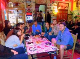 Hostel Marrakech Rouge, hotel in Marrakech