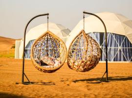 Golden Desert Camp, hotel v destinaci Al Wāşil