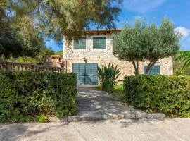 Gorgeous Home In Sineu With Private Swimming Pool, Can Be Inside Or Outside