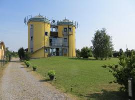 I Silos Guest house, hotel v destinaci Seriate