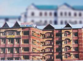 HOTEL CITY HEART, hotel en Chamba