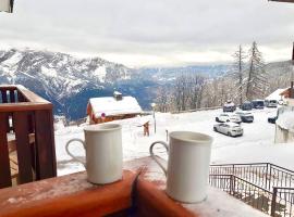 Le studio 1800 aux pieds des pistes, íbúð í Puy-Saint-Vincent