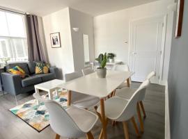 Stylish Central Escape, self catering accommodation in London