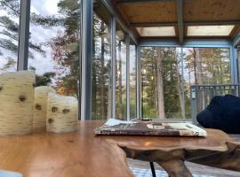 Vermont Mirror House, hotel spa en Guilford