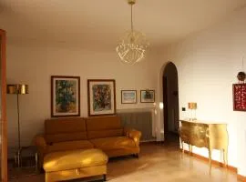 3 rooms apartment whit balcony and lake wiew