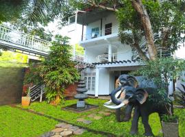 Sisi Resort, hotel in Anuradhapura City Centre, Anuradhapura
