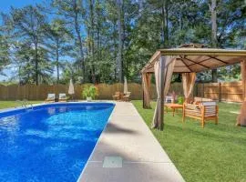 Savannah 5BR Pool, Jacuzzi, Firepit, Sports, Games