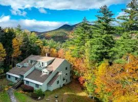 Inviting Bartlett Condo 1 Mi to Attitash Mountain
