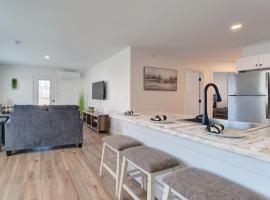 Nature Immersion Tranquil 2-BR Gem Auburn, ME, 2BD, 1BA with Free Parking & WiFi – apartament w mieście Auburn