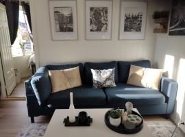 Light home apartment Alesund with free parking, appartamento ad Ålesund