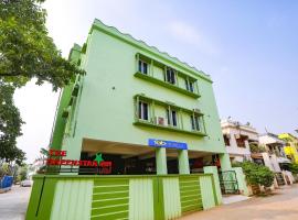 FabHotel Greenstar Inn, hotell  lennujaama Biju Patnaik International Airport - BBI lähedal