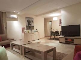 Stylish Property Perfect for Business & Leisure Trips, pet-friendly hotel in Casablanca