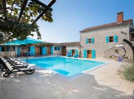 Villa Azzurra, hotel v destinaci Kanfanar