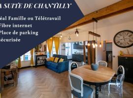 La Suite de Chantilly - Appartement de 80m2 avec Jacuzzi privé !, hôtel à Chantilly