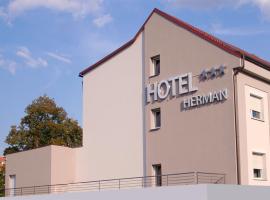 Hotel Herman，科內日諾河畔里赫諾夫的飯店