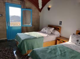Nubian Hights guesthouse, hotel v destinaci Shellal