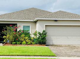 Single Family Home Near Disney. New Management, hotel in Davenport