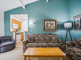 208 Cedarbrook One bedroom Queen Suite, hotell i Killington