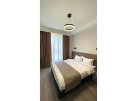 Crystal Loft Bakuriani - A406, hotel in Bakuriani