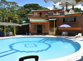 Hotel El Bohio: Guaduas'ta bir otel