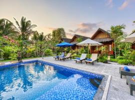 RR Cottage, hotell i Nusa Penida