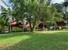 Samed Garden Resort、サメット島のリゾート