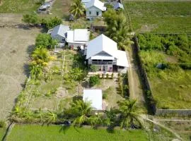 The Daun Puntik HomeStay
