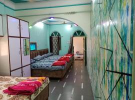 Viesu nams Shree Shiv Tara Guest House pilsētā Udžaina