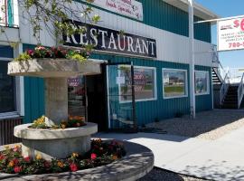 Wild Rose Country Inn, hotel em Grande Prairie