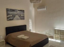 Di Fronzo Guest House T, hotel v destinaci Triggiano