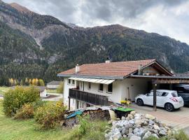 Ferienwohnung im Herzen Graubündens, apartment in Surava