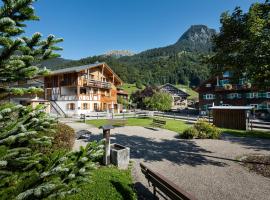 "Fewo am Dorfplatz" - Annehmlichkeiten von 4-Sterne Familien-und Wellnesshotel Viktoria können mitgenutzt werden, spa hotel in Oberstdorf