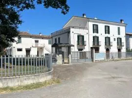 Gran sasso white house