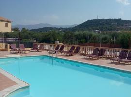 LUX Residence IONIAN st&apts, hotel v destinaci Argostoli