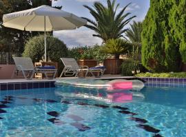 Olive Villa Crete, hotel in Rethymno Town