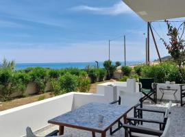 Beachfront Oleanders House in Skala, hotell sihtkohas Skála Kefalonias