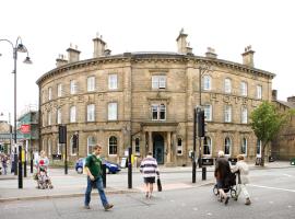 Rooms by Bistrot Pierre at The Crescent Inn, bed and breakfast en Ilkley