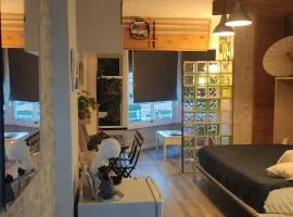 SALTILLO ALTO WHITE STUDIO