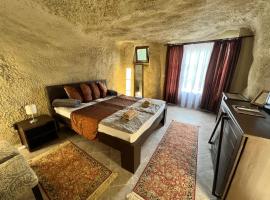 Sirocave Barlang szobák, hotel v destinaci Sirok