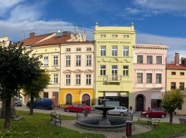 Apartmány Malé náměstí, Broumov, golfový hotel v Broumově