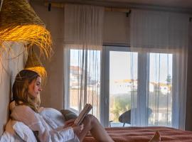 Azenhas do Mar Valley House